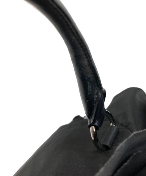 PRADA（プラダ）PRADA (プラダ) テスート ラッフルトリム ボウラーバッグ ブラックの古着・服飾アイテム