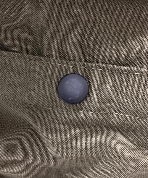 ENDS and MEANS（エンズアンド ミーンズ）ENDS and MEANS (エンズアンド ミーンズ) リュック オリーブの古着・服飾アイテム