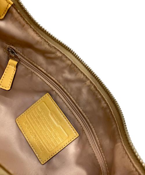 COACH（コーチ）COACH (コーチ) シグネチャーワンショルダーバッグ イエローの古着・服飾アイテム