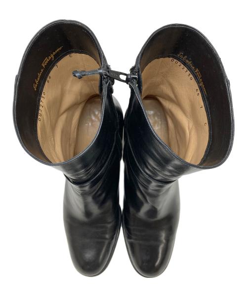 Salvatore Ferragamo（サルヴァトーレ フェラガモ）Salvatore Ferragamo (サルヴァトーレ フェラガモ) ミドルベルトブーツ ブラック サイズ:7Cの古着・服飾アイテム