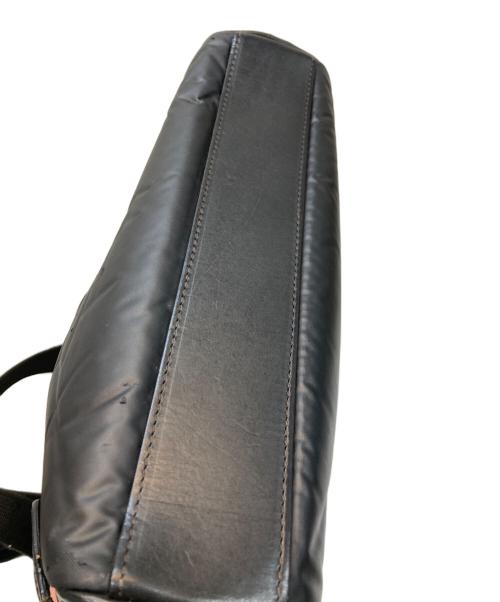 HUNTING WORLD（ハンティングワールド）HUNTING WORLD (ハンティングワールド) 2WAYスクエアバチュークロスショルダーバッグ ブラックの古着・服飾アイテム