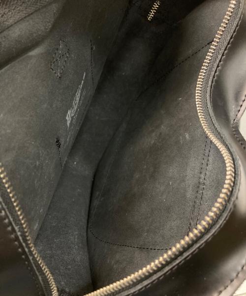Dr.Martens（ドクターマーチン）Dr.Martens (ドクターマーチン) ハートレザーショルダーバッグ ブラックの古着・服飾アイテム