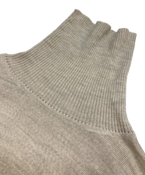 JOHN SMEDLEY（ジョンスメドレー）JOHN SMEDLEY (ジョンスメドレー) ウールタートルネックニット ベージュ サイズ:Sの古着・服飾アイテム