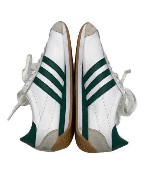 adidas（アディダス）adidas (アディダス) スニーカー ホワイト×グリーン サイズ:26の古着・服飾アイテム