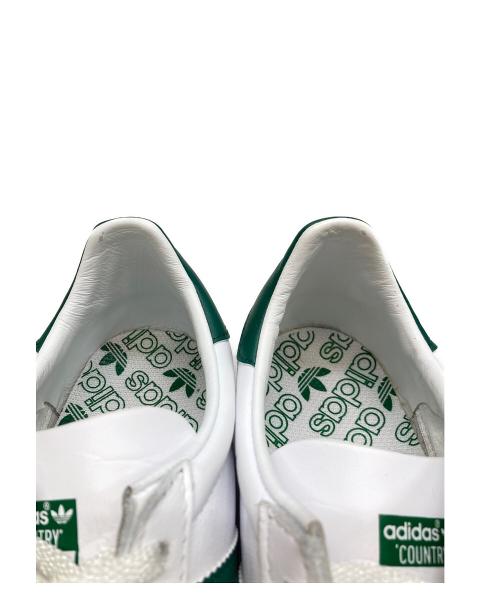 adidas（アディダス）adidas (アディダス) スニーカー ホワイト×グリーン サイズ:26の古着・服飾アイテム