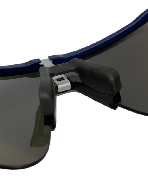 OAKLEY（オークリー）OAKLEY (オークリー) SUTRO LITE SWEEP ブルーの古着・服飾アイテム