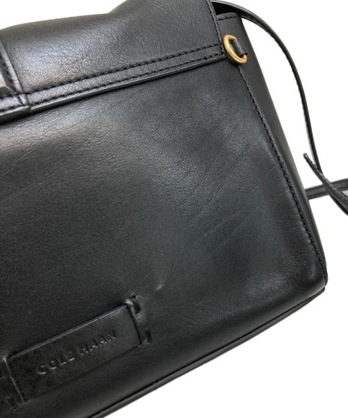 COLE HAAN（コールハーン）COLE HAAN (コールハーン) ケイデン クロスボディ ブラックの古着・服飾アイテム