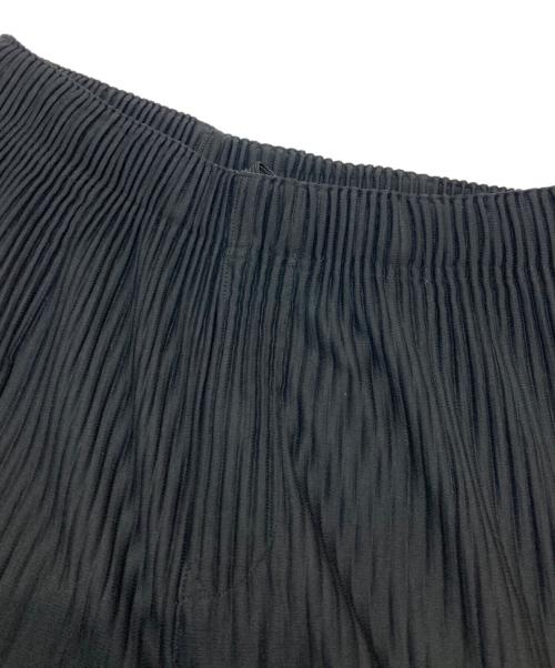 HOMME PLISSE ISSEY MIYAKE（オム プリッセ イッセイ ミヤケ）HOMME PLISSE ISSEY MIYAKE (オム プリッセ イッセイ ミヤケ) erased pleated sarouel pants ブラック サイズ:1の古着・服飾アイテム