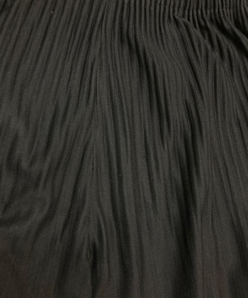 HOMME PLISSE ISSEY MIYAKE（オム プリッセ イッセイ ミヤケ）HOMME PLISSE ISSEY MIYAKE (オム プリッセ イッセイ ミヤケ) erased pleated sarouel pants ブラック サイズ:1の古着・服飾アイテム