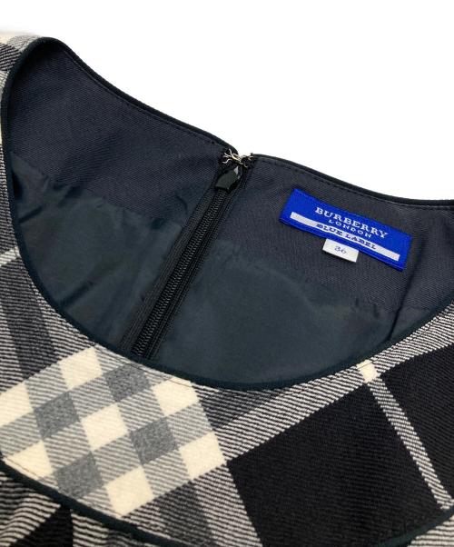 BURBERRY BLUE LABEL（バーバリー ブルー レーベル）BURBERRY BLUE LABEL (バーバリー ブルー レーベル) ノースリーブ・キャミソールワンピース ブラック サイズ:36の古着・服飾アイテム