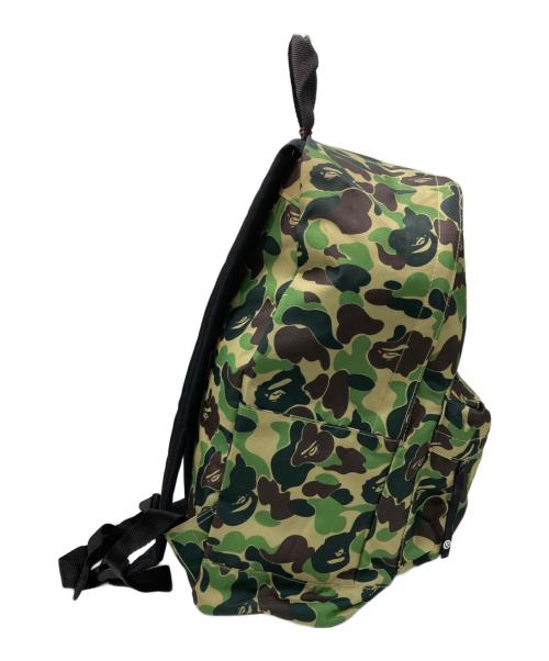 A BATHING APE（アベイシングエイプ）A BATHING APE (アベイシングエイプ) ABC CAMO DAY PACK グリーンの古着・服飾アイテム