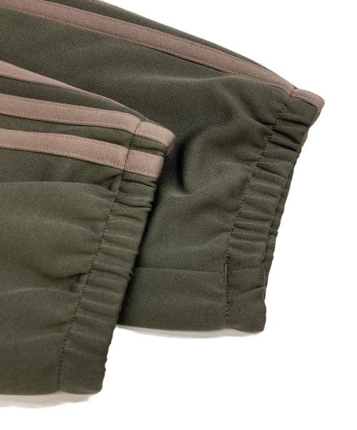 adidas（アディダス）adidas (アディダス) YEEZY (イージー) CALABASAS TP カーキ サイズ:Mの古着・服飾アイテム