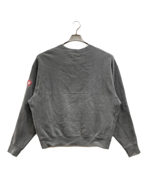 C.E（シーイー）C.E (シーイー) OVERDYE WB HEADS x 4 C.E CREW NECK チャコールグレー サイズ:Mの古着・服飾アイテム