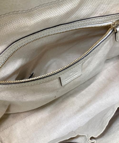 GUCCI（グッチ）GUCCI (グッチ) ソーホートートバッグ アイボリーの古着・服飾アイテム