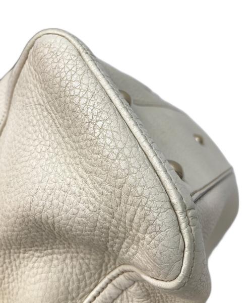 GUCCI（グッチ）GUCCI (グッチ) ソーホートートバッグ アイボリーの古着・服飾アイテム