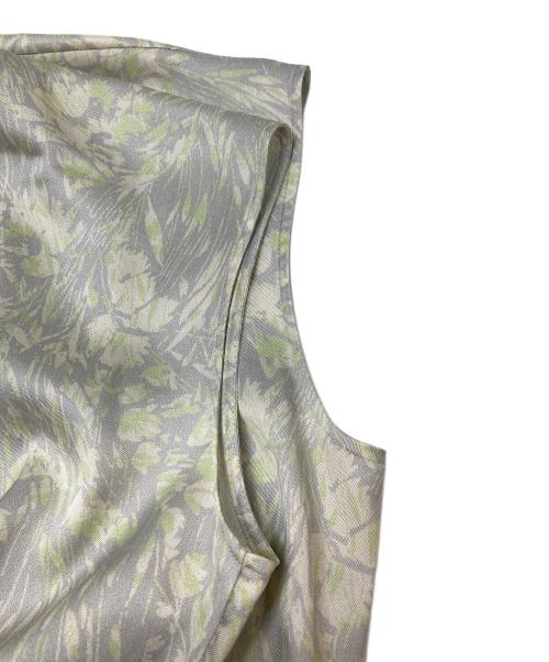 theory luxe（セオリーリュクス）theory luxe (セオリーリュクス) センタープリーツノースリーブワンピース グリーン サイズ:38の古着・服飾アイテム