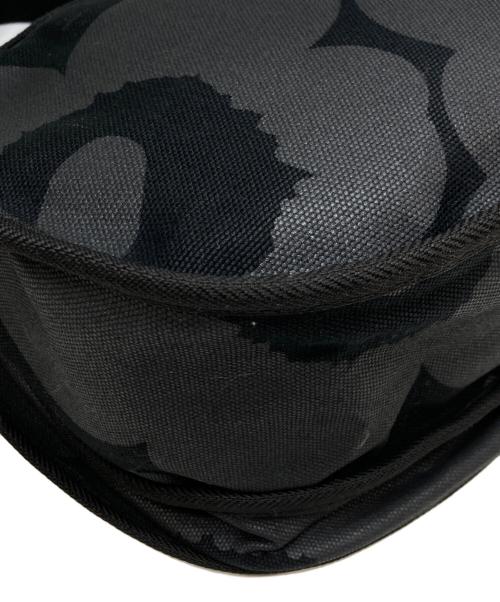 marimekko（マリメッコ）marimekko (マリメッコ) Pieni Unikko Salli Wx ブラックの古着・服飾アイテム