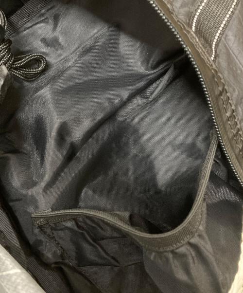 and wander（アンドワンダー）and wander (アンドワンダー) X-Pac 30L backpack ブラックの古着・服飾アイテム