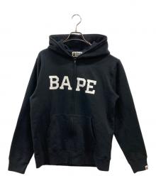 A BATHING APE（アベイシングエイプ）の古着「ロゴジップパーカー」｜ブラック