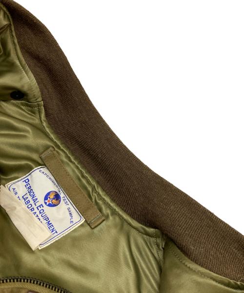 TOYS MCCOY（トイズマッコイ）TOYS MCCOY (トイズマッコイ) TYPE L-2 TEST SAMPL カーキ サイズ:38の古着・服飾アイテム