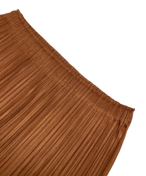 PLEATS PLEASE（プリーツプリーズ）PLEATS PLEASE (プリーツプリーズ) THICKER BOTTOMS 2 オレンジ サイズ:2の古着・服飾アイテム