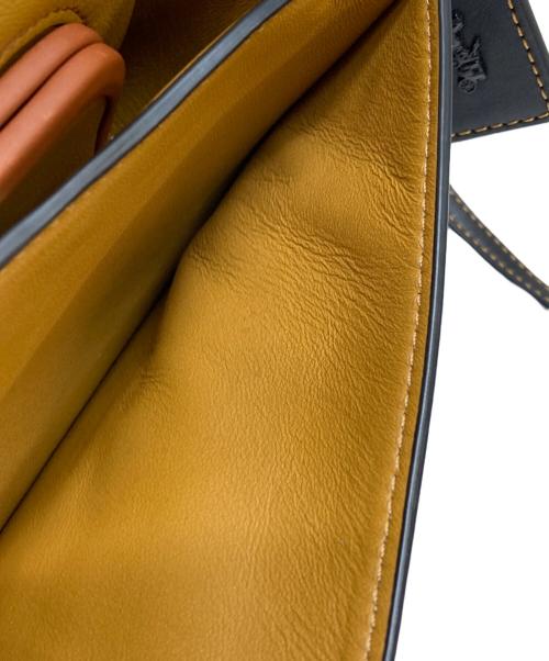 COACH（コーチ）COACH (コーチ) レザーショルダーバッグ ブラックの古着・服飾アイテム