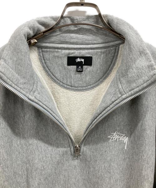 stussy（ステューシー）stussy (ステューシー) ハーフジップスウェット グレー サイズ:Mの古着・服飾アイテム