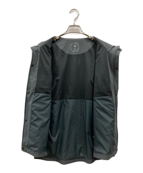 TITTALLON（ティッタロン）TITTALLON (ティッタロン) Urban Explorer Waterproof multifunctional vest グレー サイズ:S/Mの古着・服飾アイテム