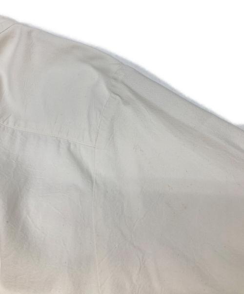 nest Robe（ネストローブ）nest Robe (ネストローブ) バンドカラーシャツ ホワイト サイズ:FREEの古着・服飾アイテム