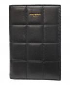 Saint Laurent Parisサンローランパリ）の古着「キルティングパスポートケース」