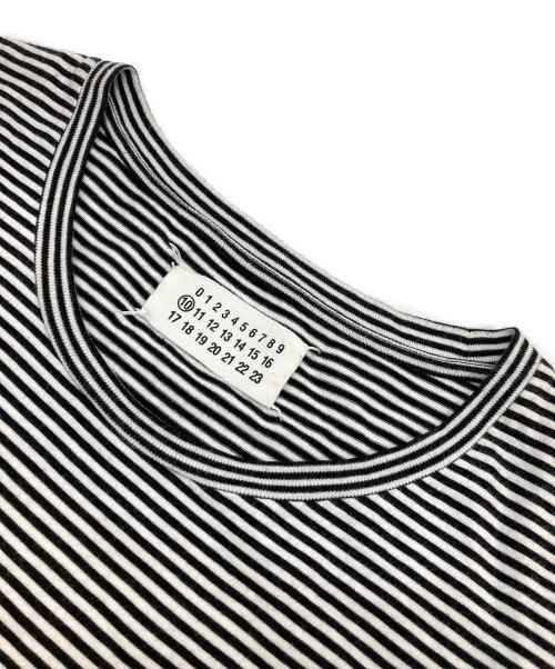 Maison Margiela 10（メゾンマルジェラ 10）Maison Margiela 10 (メゾンマルジェラ 10) ボーダーコットンTシャツ ホワイト×ブラック サイズ:XSの古着・服飾アイテム