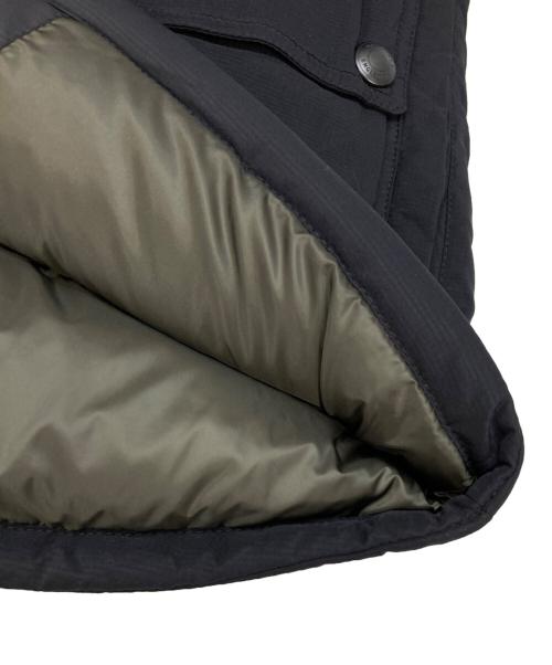 BELSTAFF（ベルスタッフ）BELSTAFF (ベルスタッフ) ダウンジャケット ネイビー サイズ:44の古着・服飾アイテム