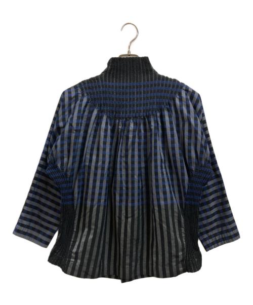 ISSEY MIYAKE（イッセイミヤケ）ISSEY MIYAKE (イッセイミヤケ) チェックプリーツ切替シャツ グレー サイズ:2の古着・服飾アイテム