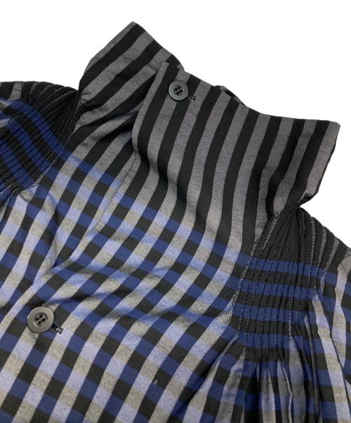 ISSEY MIYAKE（イッセイミヤケ）ISSEY MIYAKE (イッセイミヤケ) チェックプリーツ切替シャツ グレー サイズ:2の古着・服飾アイテム