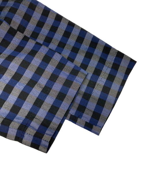ISSEY MIYAKE（イッセイミヤケ）ISSEY MIYAKE (イッセイミヤケ) チェックプリーツ切替シャツ グレー サイズ:2の古着・服飾アイテム