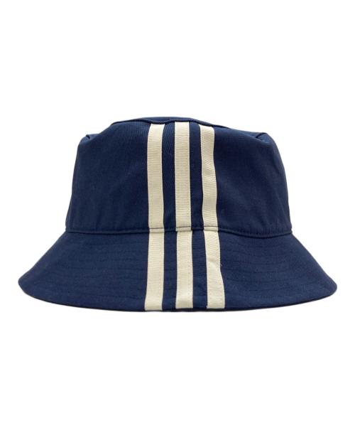 adidas（アディダス）adidas (アディダス) oasis (オアシス) バケットハット ネイビーの古着・服飾アイテム