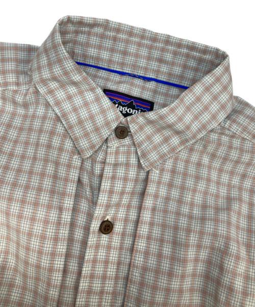 Patagonia（パタゴニア）Patagonia (パタゴニア) M’s Island Hopper Shirt ベージュ サイズ:Lの古着・服飾アイテム