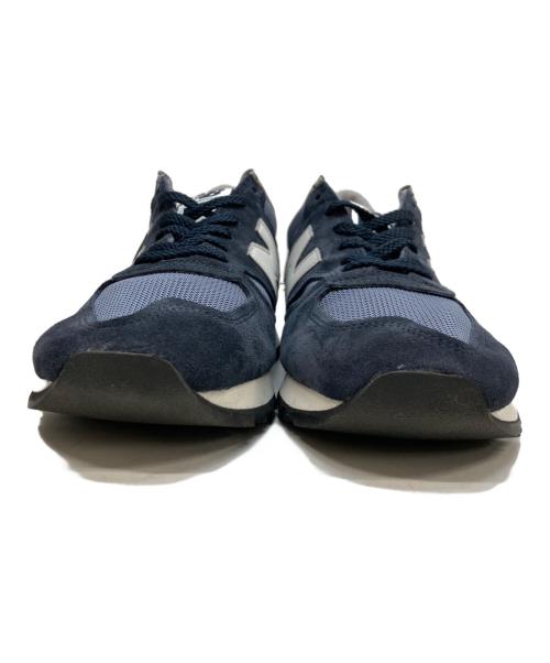 NEW BALANCE（ニューバランス）NEW BALANCE (ニューバランス) 730ローカットスニーカー ネイビー サイズ:UK81/2の古着・服飾アイテム