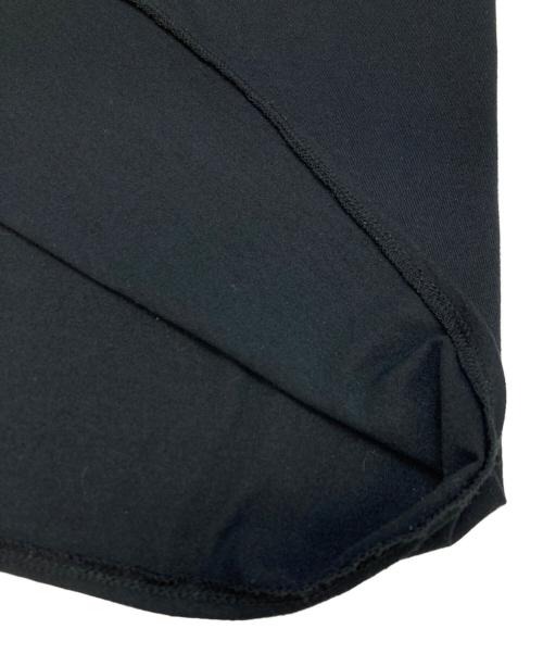 COGTHEBIGSMOKE（コグザビッグスモーク）COGTHEBIGSMOKE (コグザビッグスモーク) HALO SEMI-FLARE SKIRT ブラック サイズ:不明（実寸参照）の古着・服飾アイテム