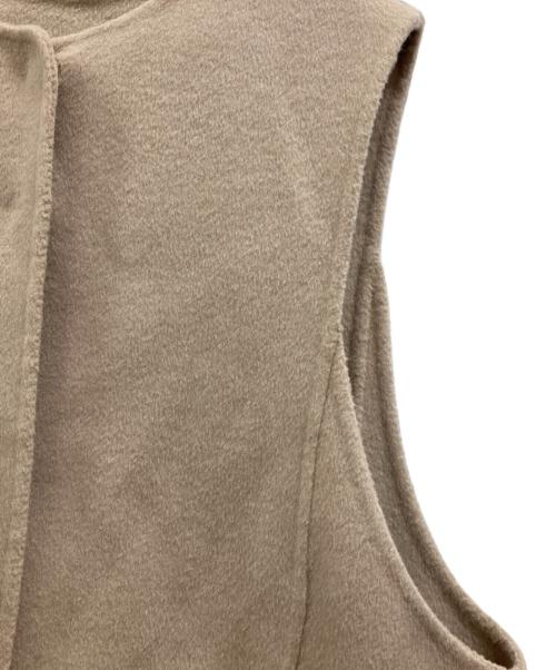 machatt（マチャット）machatt (マチャット) リバーウールベスト ベージュ サイズ:FREEの古着・服飾アイテム