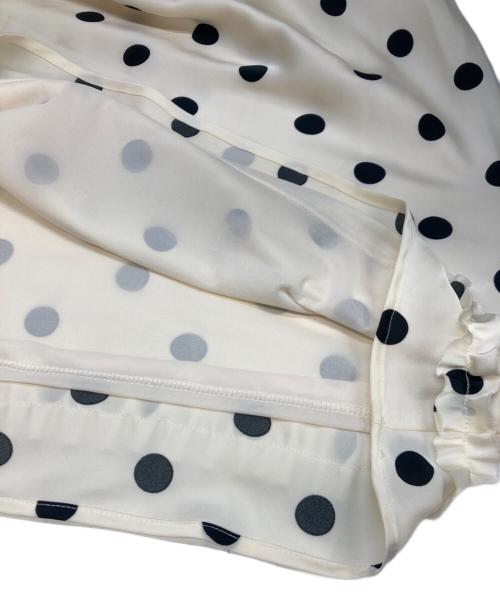 moussy（マウジー）moussy (マウジー) SATIN DOT スカート ベージュ サイズ:Sの古着・服飾アイテム