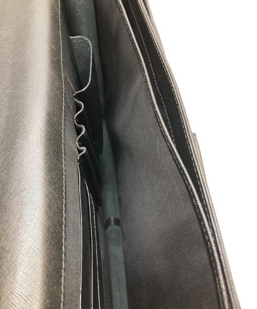 HUGO BOSS（ヒューゴ ボス）HUGO BOSS (ヒューゴ ボス) ブリーフケース ブラックの古着・服飾アイテム
