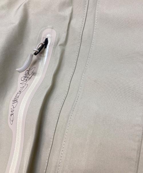 OFFWHITE（オフホワイト）OFFWHITE (オフホワイト) NIKE (ナイキ) 007 Gore-Tex Jacket ベージュ サイズ:Lの古着・服飾アイテム