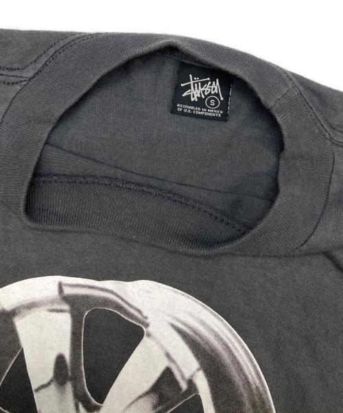 stussy（ステューシー）stussy (ステューシー) プリントTシャツ グレー サイズ:Sの古着・服飾アイテム