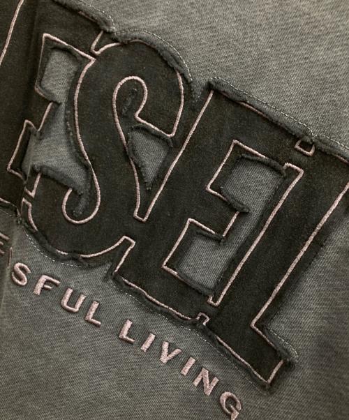 DIESEL（ディーゼル）DIESEL (ディーゼル) S-Boxt-Raw-V1 /ロゴスウェット グレー サイズ:Mの古着・服飾アイテム
