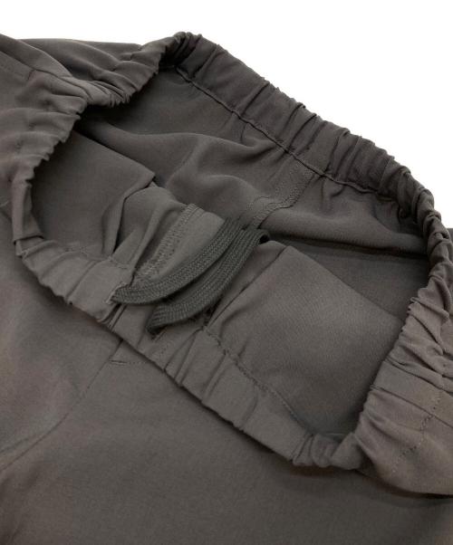 LAD MUSICIAN（ラッドミュージシャン）LAD MUSICIAN (ラッドミュージシャン) DRY CLOTH CROPPED HAKAMA PANTS グレー サイズ:42の古着・服飾アイテム