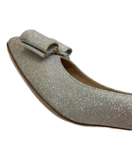Salvatore Ferragamo（サルヴァトーレ フェラガモ）Salvatore Ferragamo (サルヴァトーレ フェラガモ) ラメグリッターリボンパンプス シルバー サイズ:5 1/2Dの古着・服飾アイテム