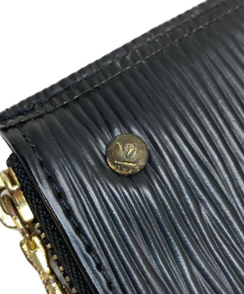 LOUIS VUITTON（ルイ ヴィトン）LOUIS VUITTON (ルイ ヴィトン) エピ ポシェット クレ キーリング付 コインケース ブラックの古着・服飾アイテム