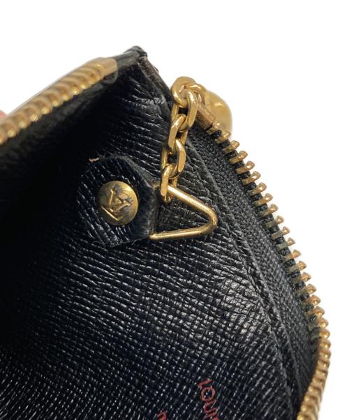 LOUIS VUITTON（ルイ ヴィトン）LOUIS VUITTON (ルイ ヴィトン) エピ ポシェット クレ キーリング付 コインケース ブラックの古着・服飾アイテム