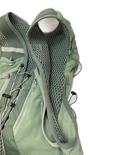 SALOMON（サロモン）SALOMON (サロモン) ACTIVE SKIN 12/バックパック グリーン サイズ:不明(実寸参照)の古着・服飾アイテム